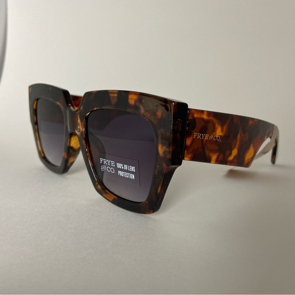 Frye & Co Oversized Square Dark Gradient Lens Sunglasses Tortoise Brown - Picture 5 of 8